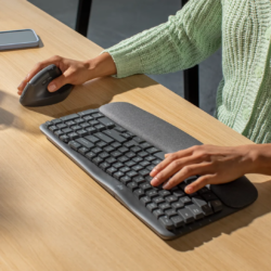 Logitech Wave Keys and Lift Combo