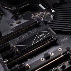 XPG 1TB Gammix S70 Blade PCIe Gen4x4 M.2 2280 Solid State Drive